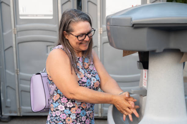 Best Porta potty rental near me  in Coats Bend, AL